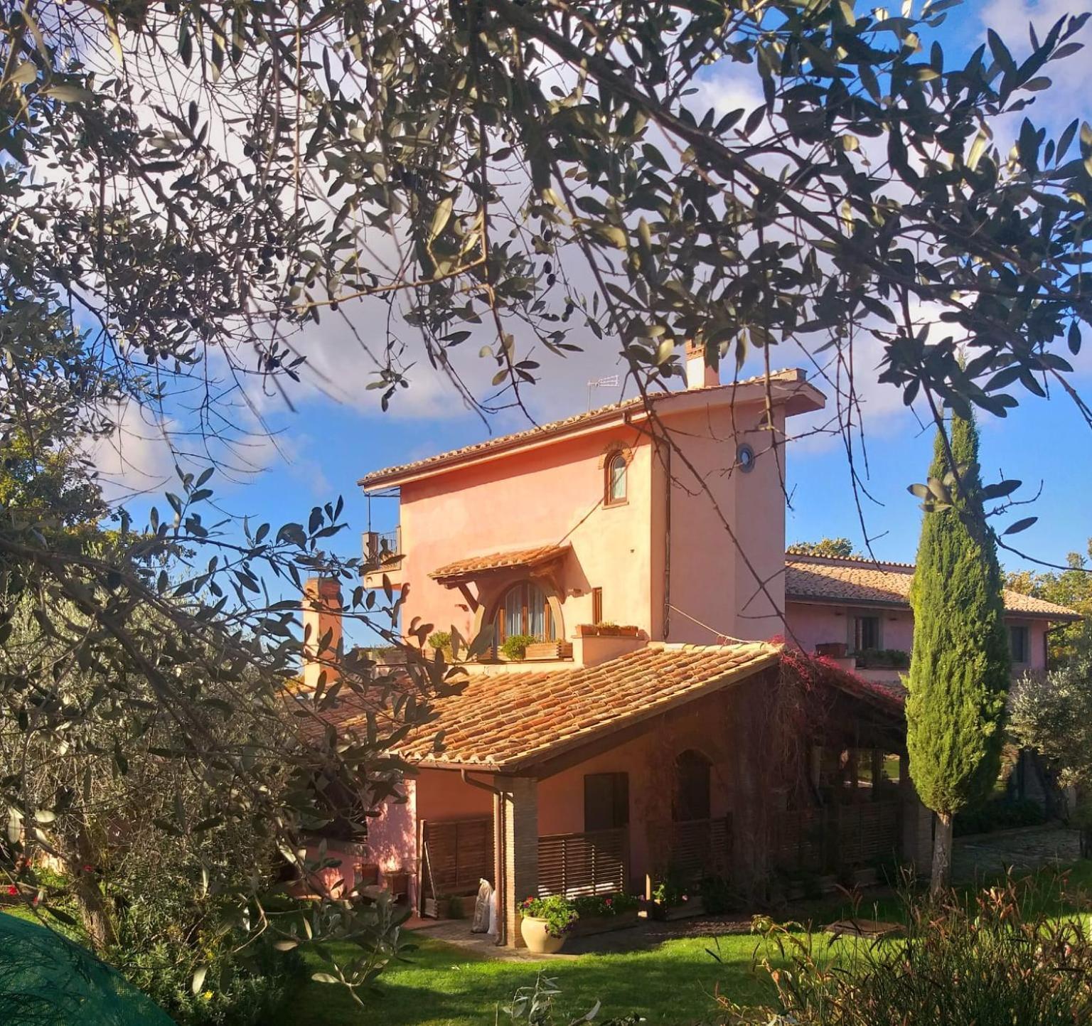 La Chiesuola 3* Bagnaia (Viterbo)